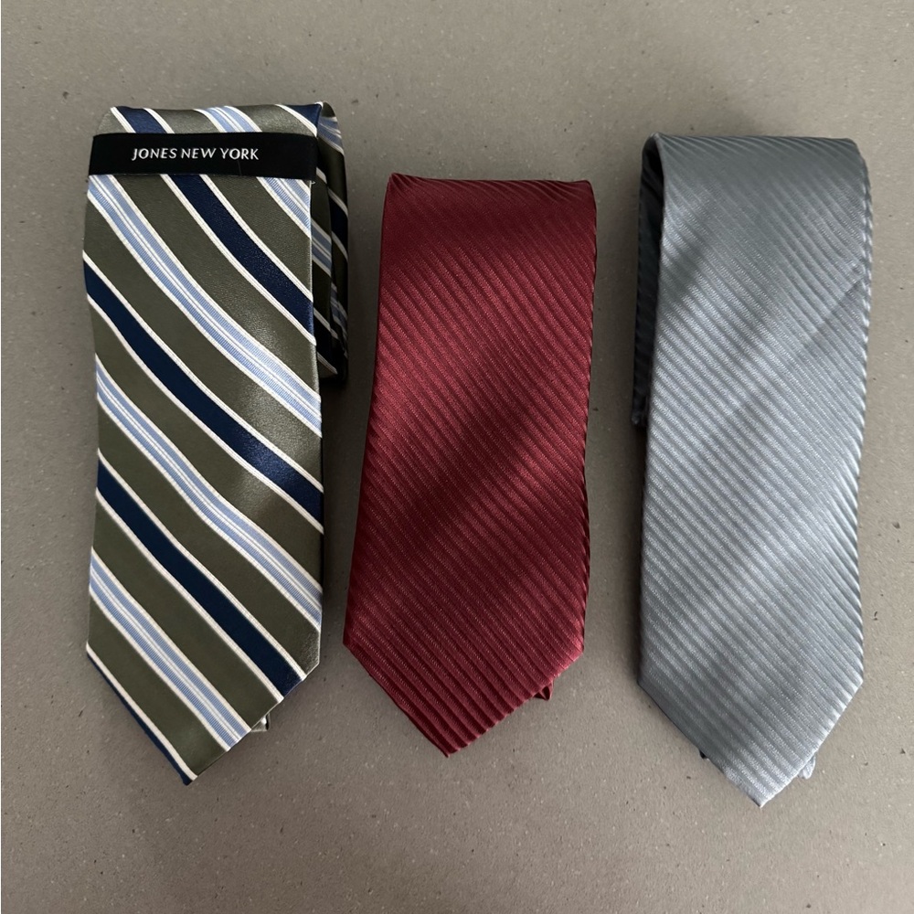 Three Jones of New York Men’s ties. One with tags two very gently used